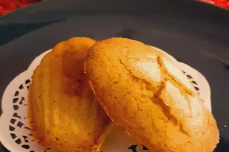 Madalenas de Azeite com Flor de Laranjeira